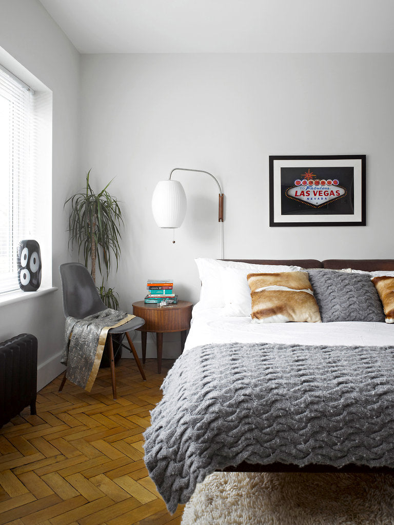 Nelson Plug-In Wall Sconce