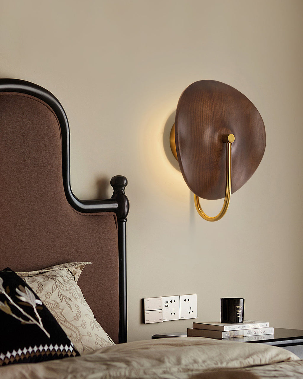 Orelia Wall Lamp
