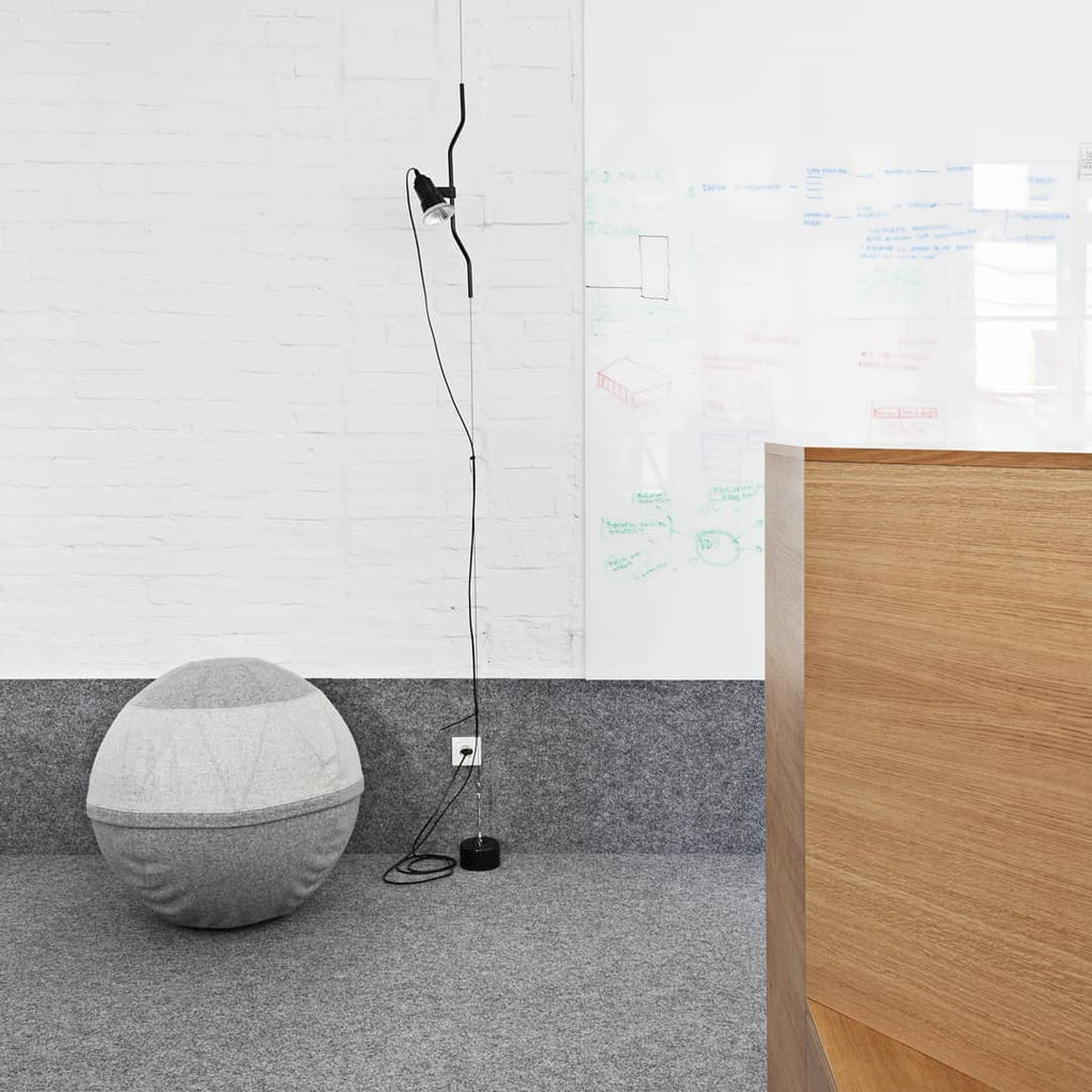 Parentesi Pendant Light