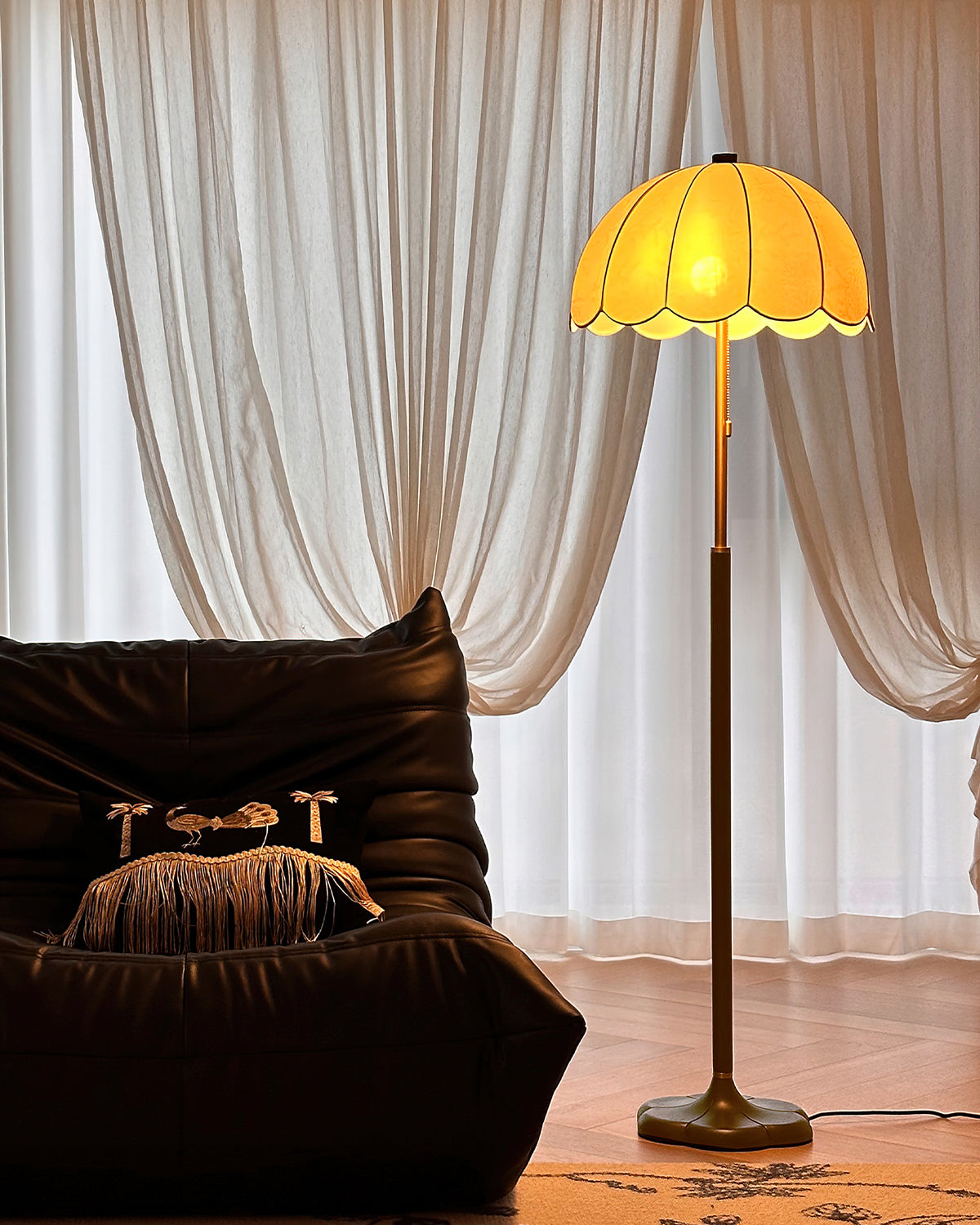 Prague Petals Floor Lamp