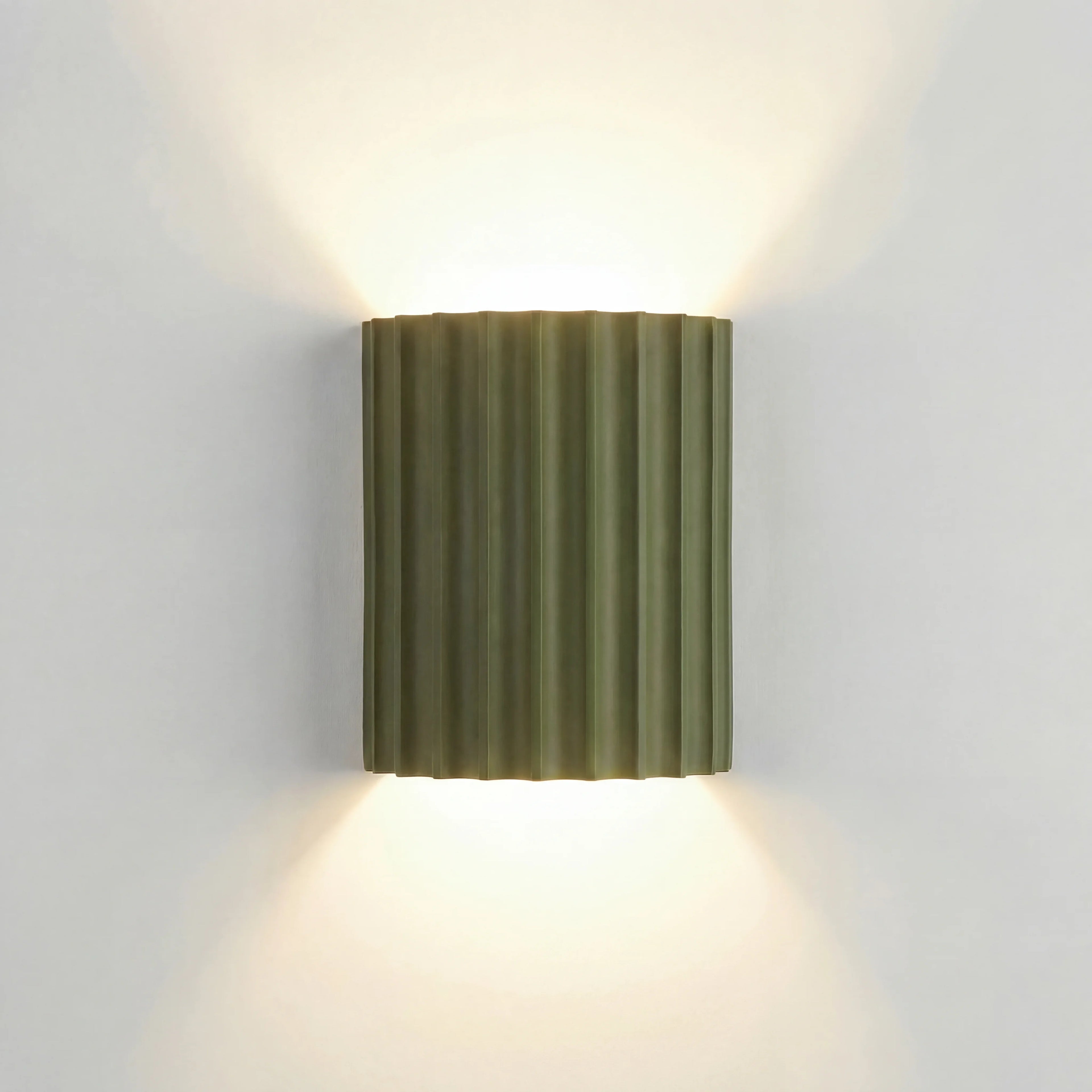 Rhea Resin Ribbed Wall Sconce