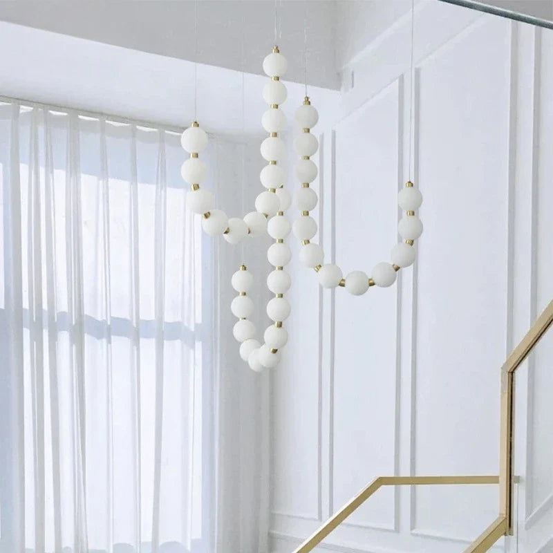 Modern LED pendant lamp – stunning necklace design with light spheres