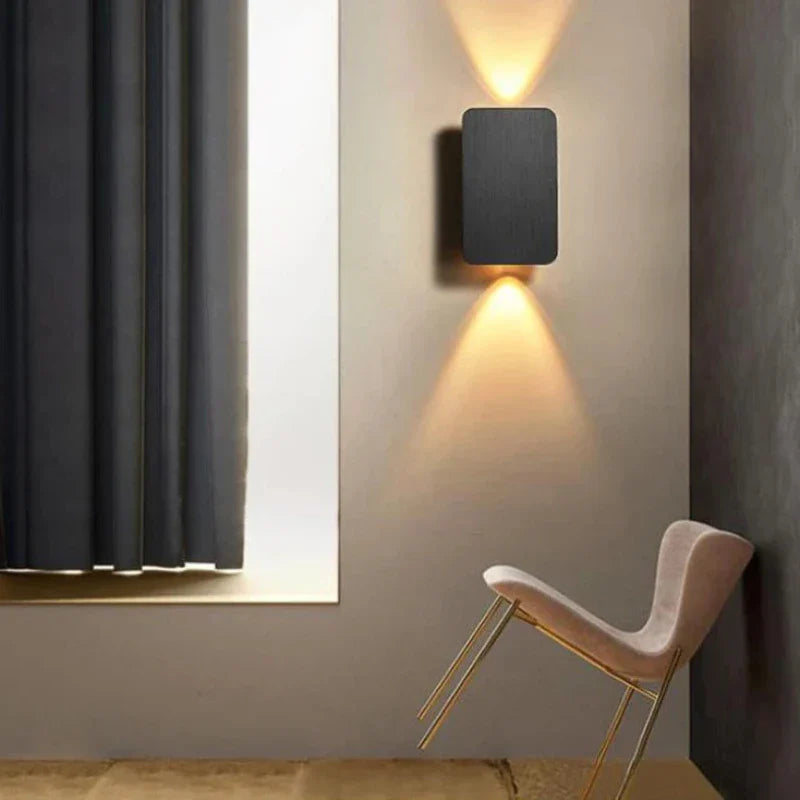Modern LED Wall Sconce – Minimalist Design