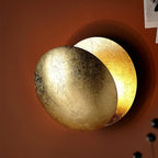 Decorative wall lamp inspired by moon phases - Rotating shade 360°