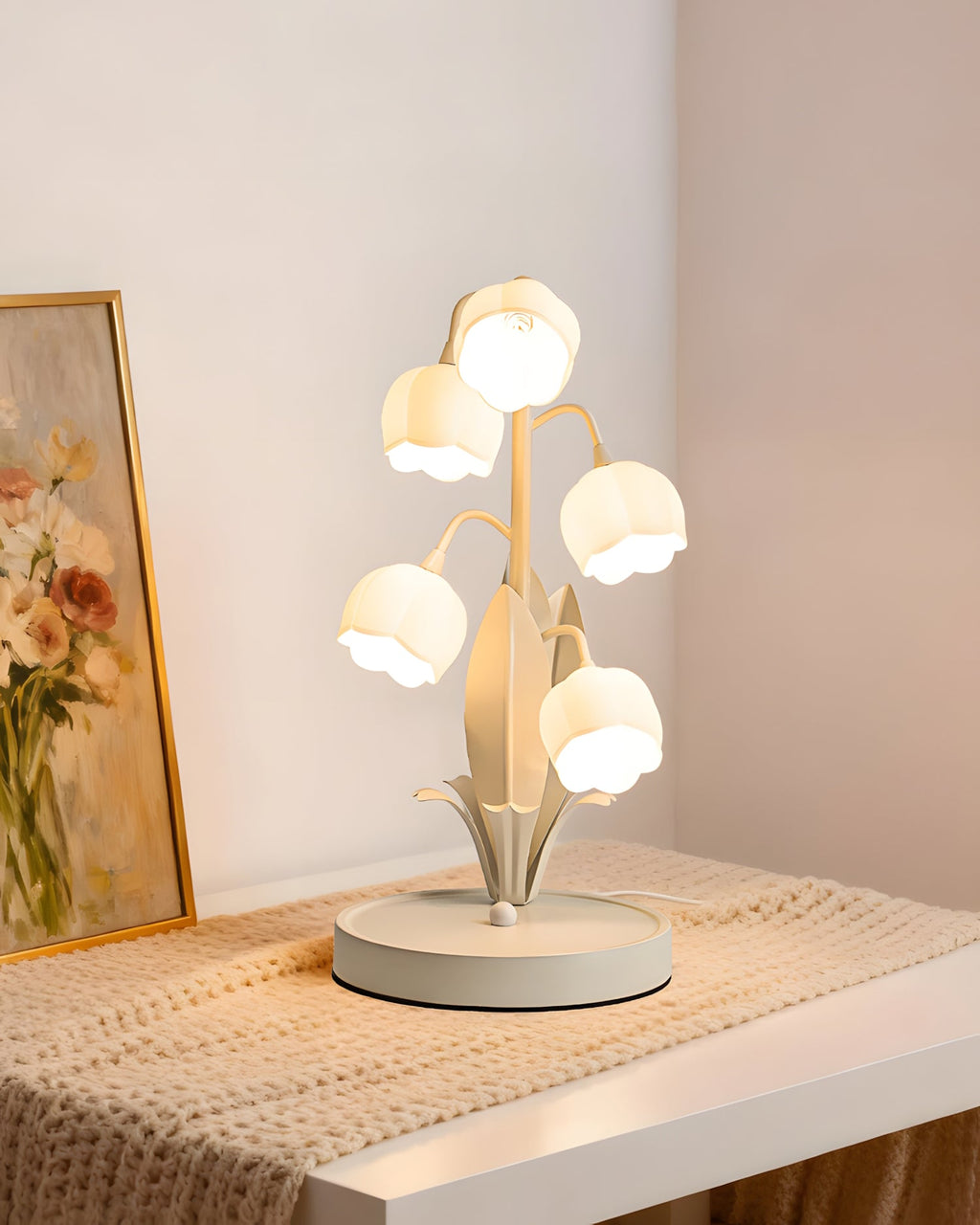 Sara Orchid Table Lamp