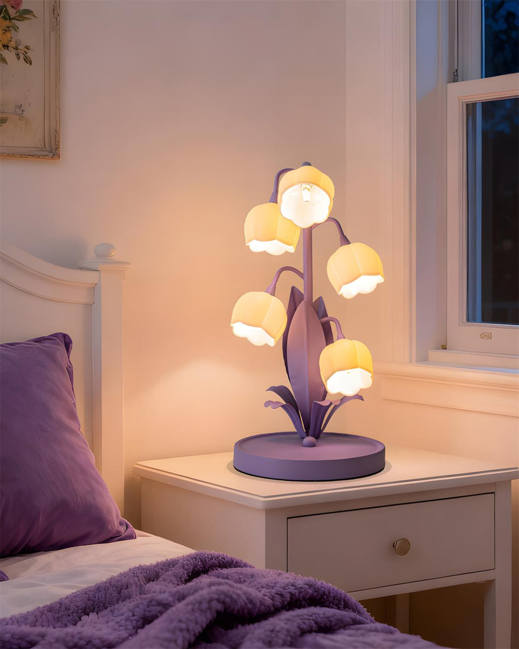 Sara Orchid Table Lamp