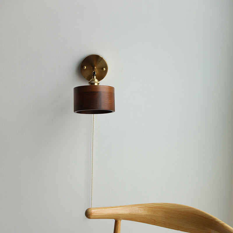 Scandinavian Brass Wood Wall Sconce Lamp 1-Light