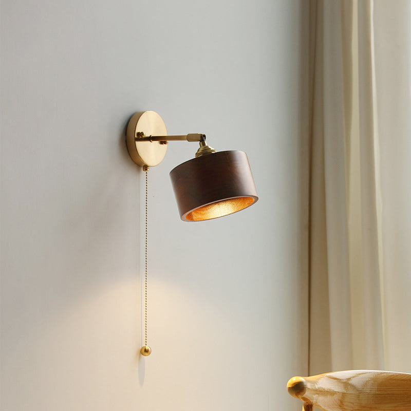 Scandinavian Brass Wood Wall Sconce Lamp 1-Light