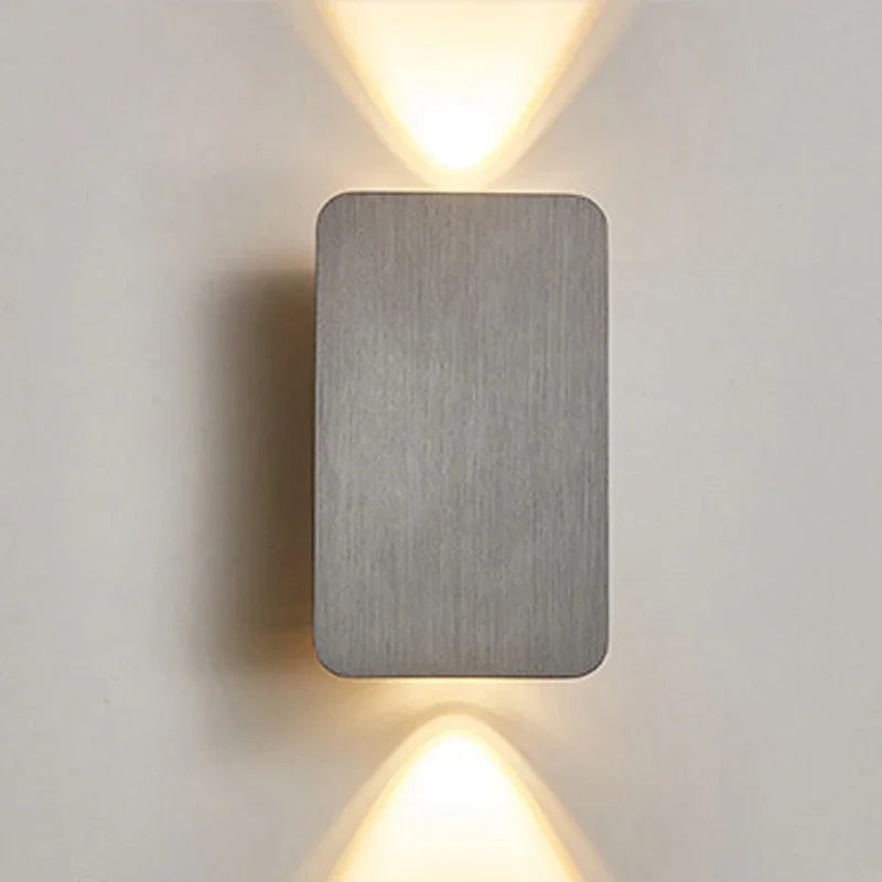 Modern LED Wall Sconce – Minimalist Design