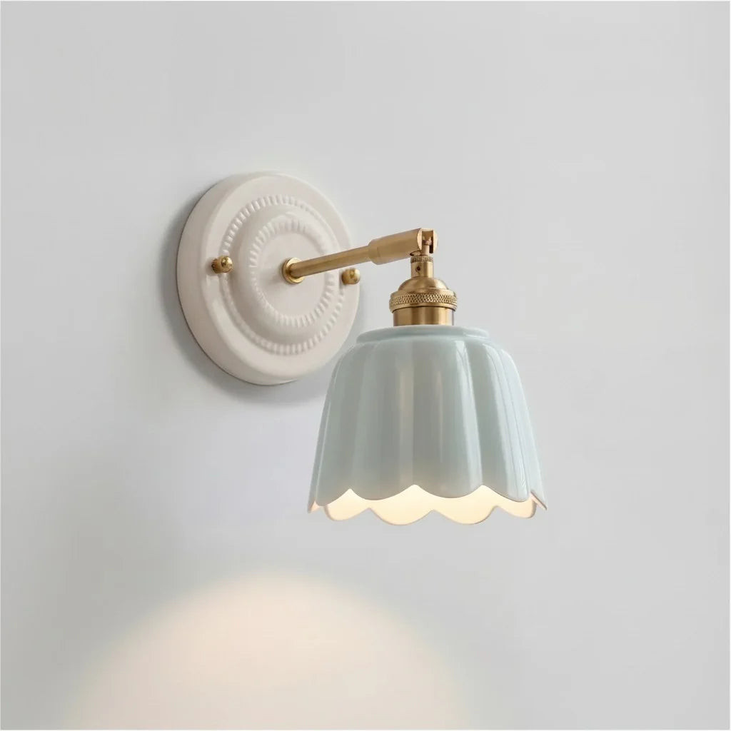 Sidney Vintage Flower Ceramic Wall Sconce