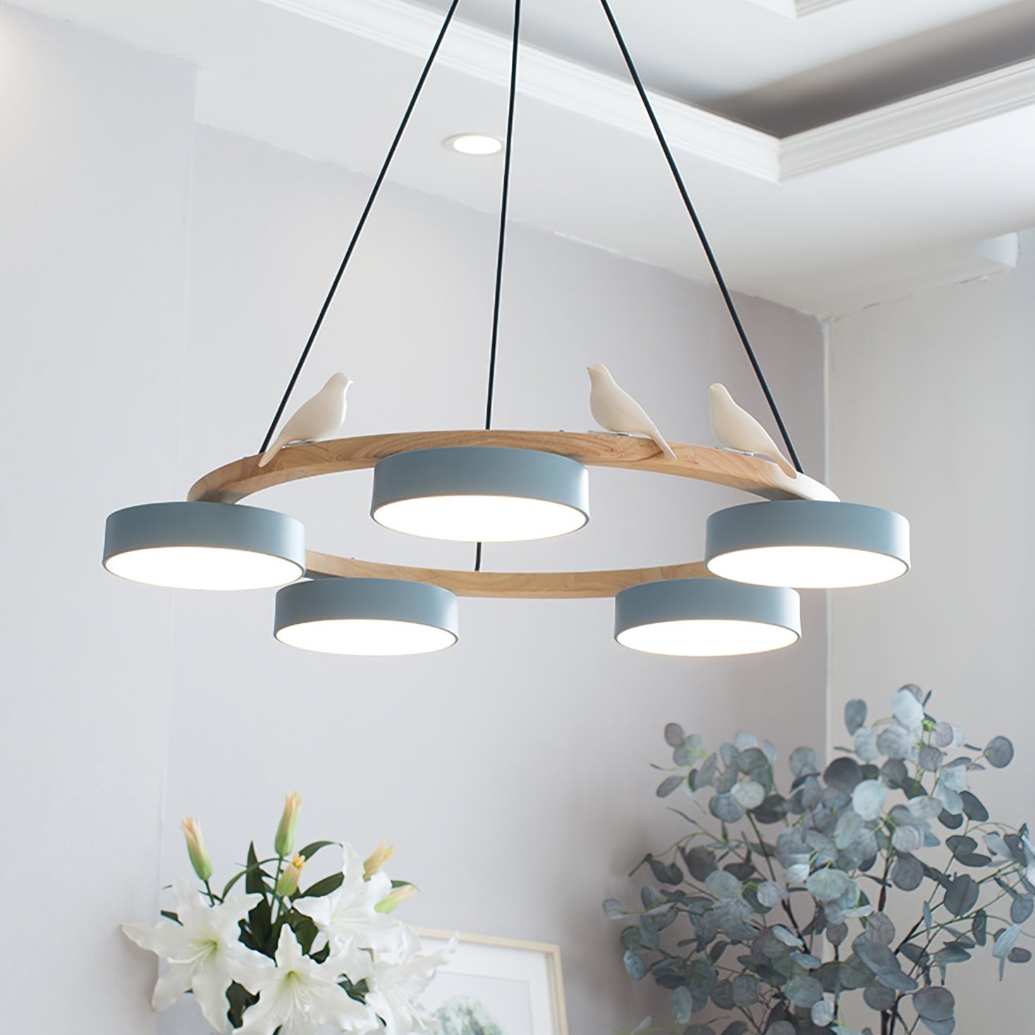 Cliff Round Chandelier with Bird