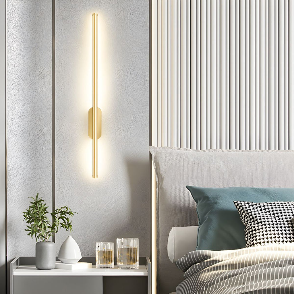 Haloice Minimalist Wall Sconce in Acrylic