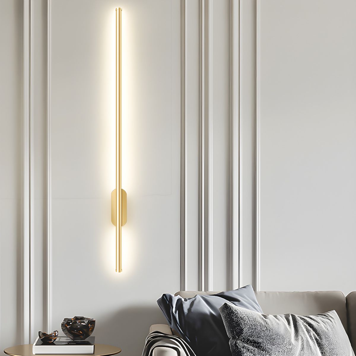 Haloice Minimalist Wall Sconce in Acrylic