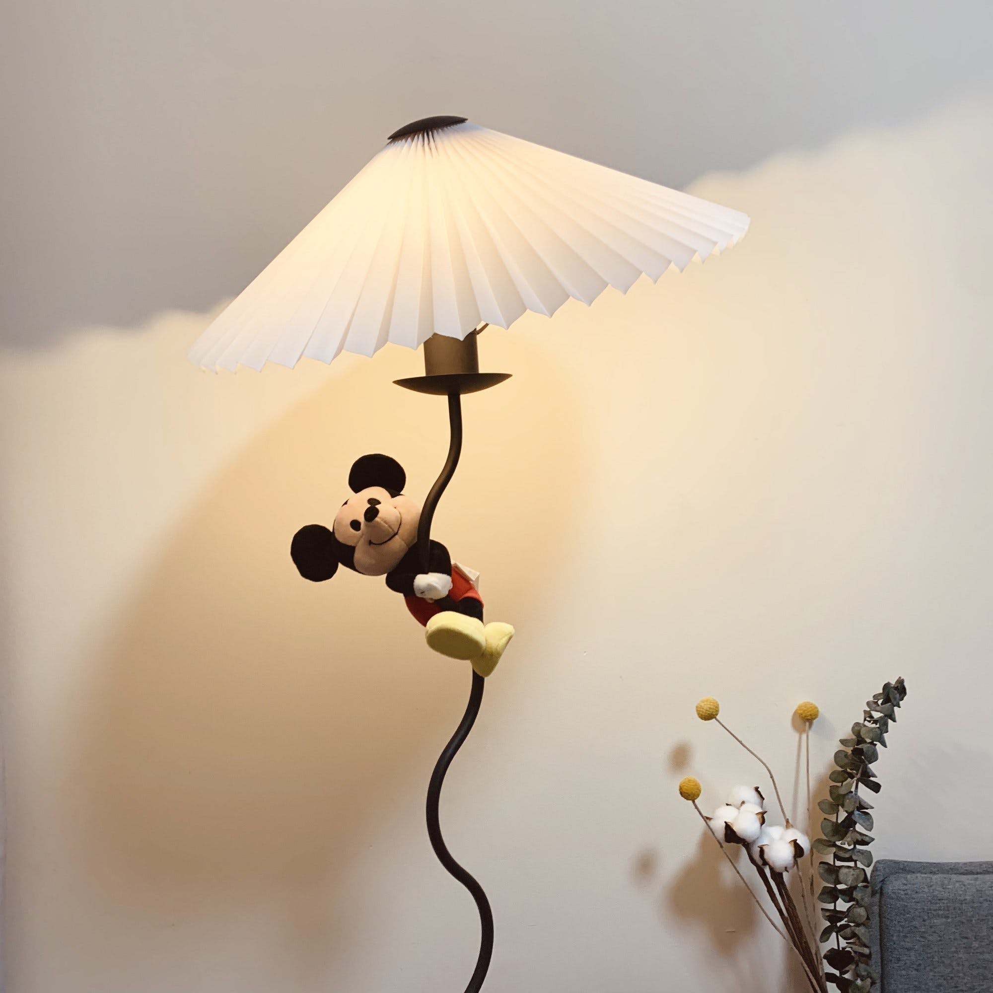 Squiggle Floor Lamp