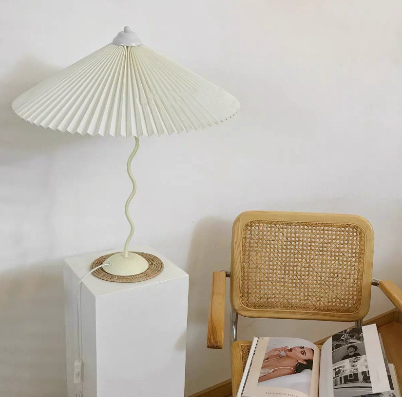 Squiggle Table Lamp