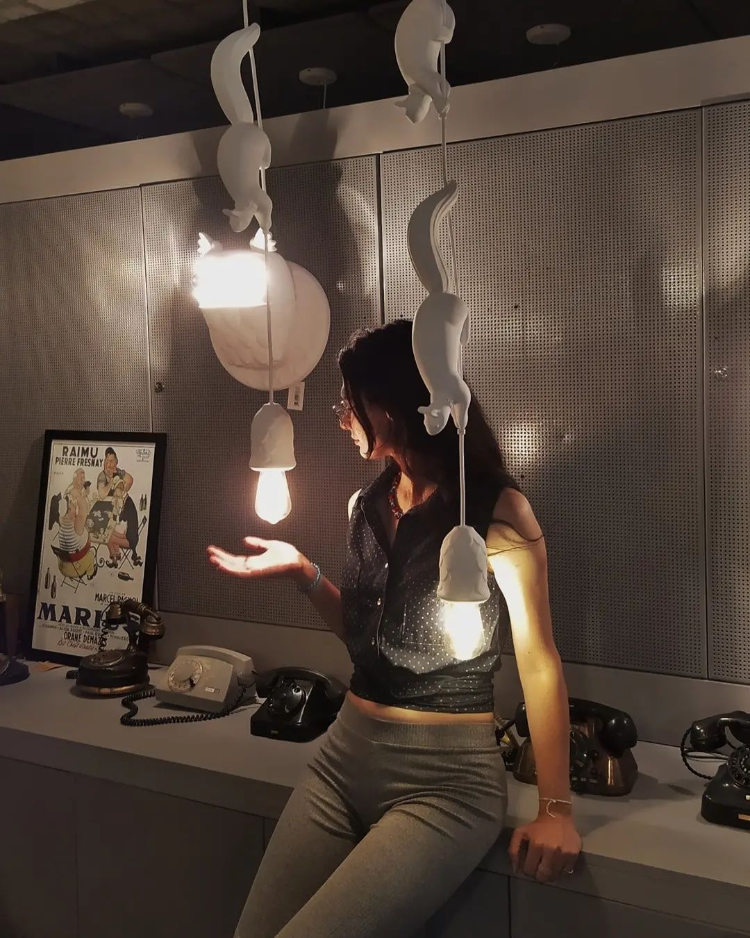 Squirrel Pendant Lamp