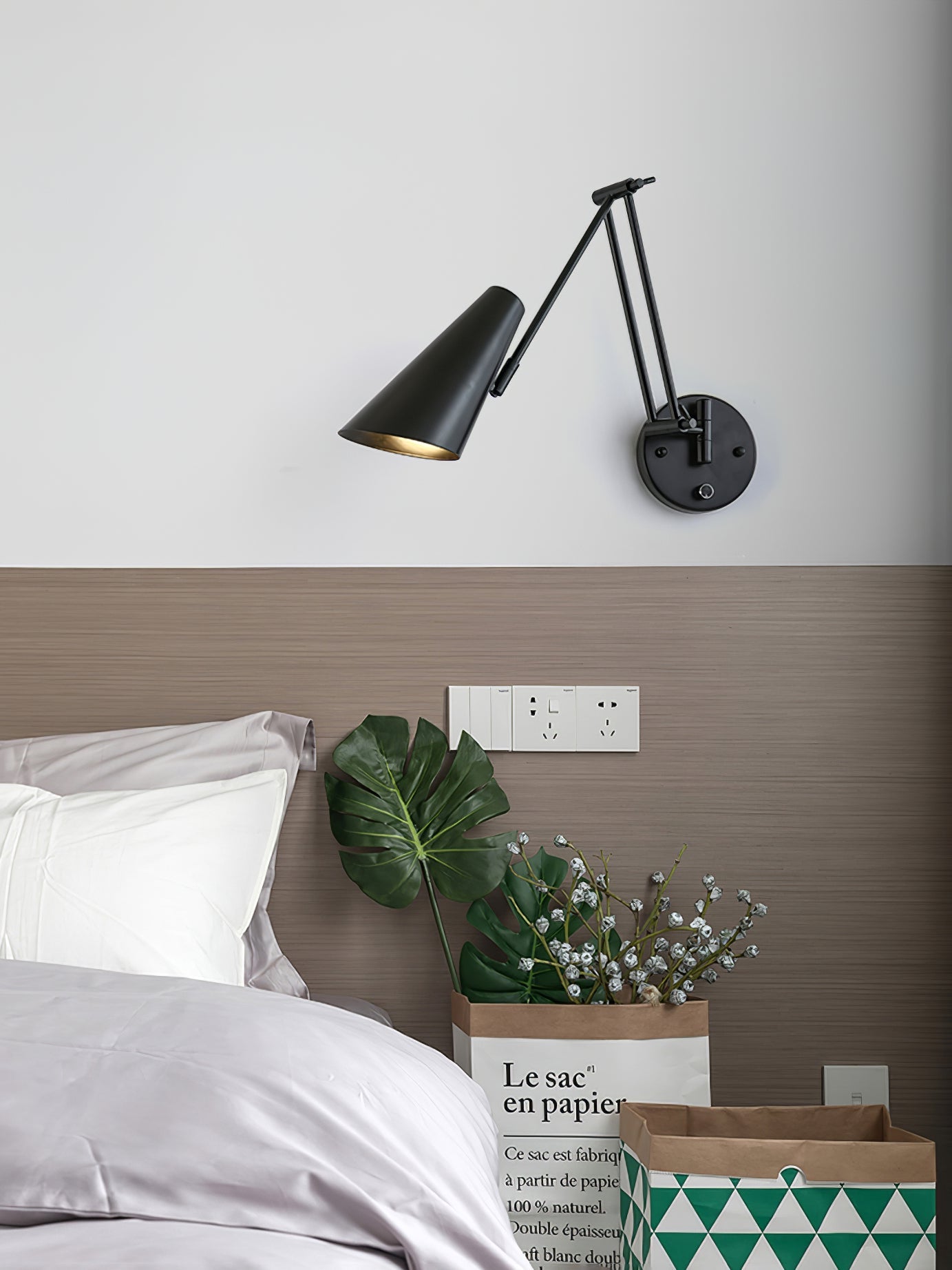 Swing Arm Wall Light