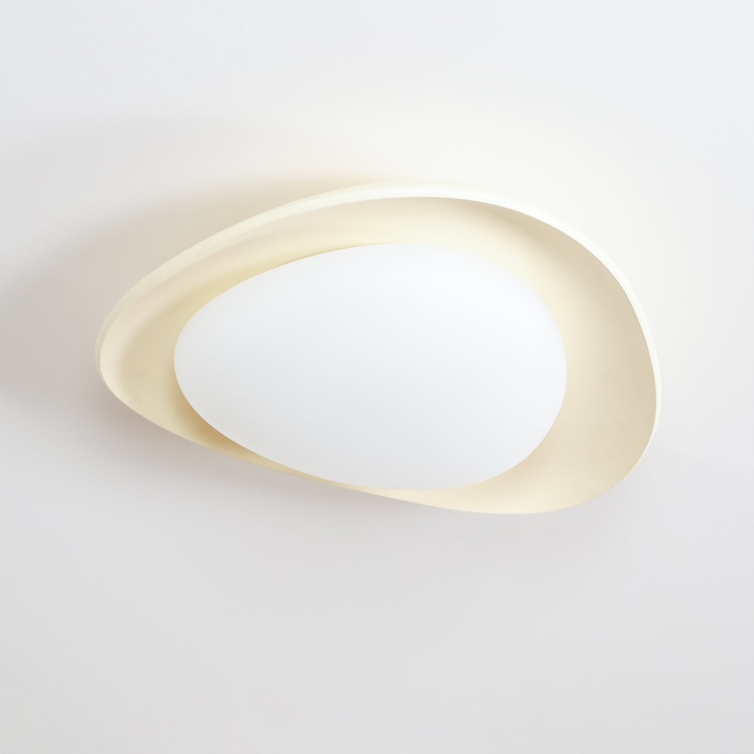 Fiolynn – Leaf-Shaped Ceiling Lamp