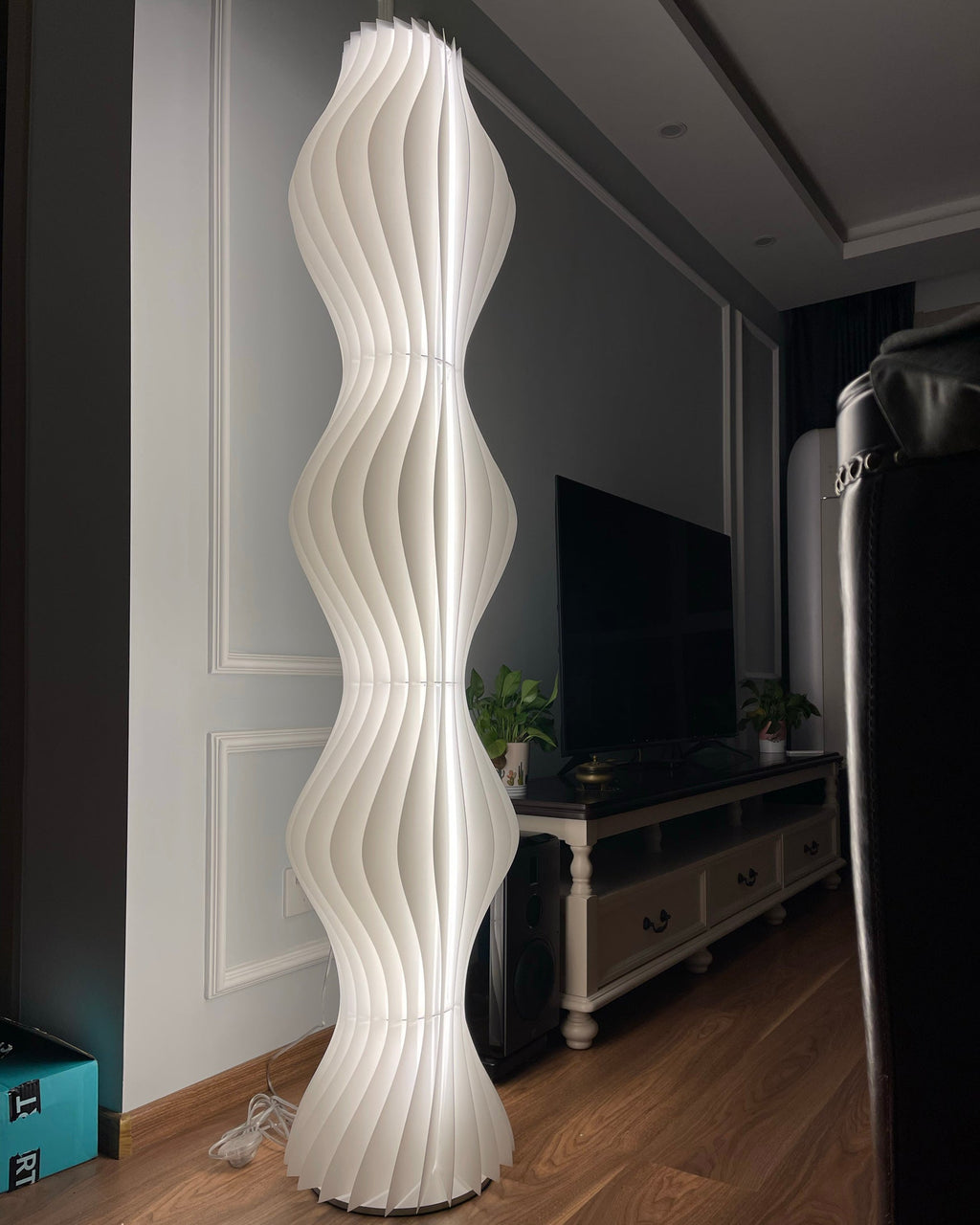 Vapor Floor Lamp