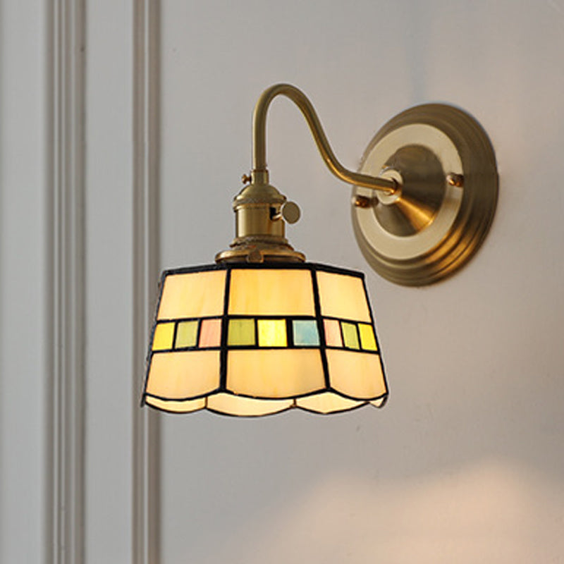 Vintage Tiffany Glass Brass Wall Sconce Lamp 1-Light