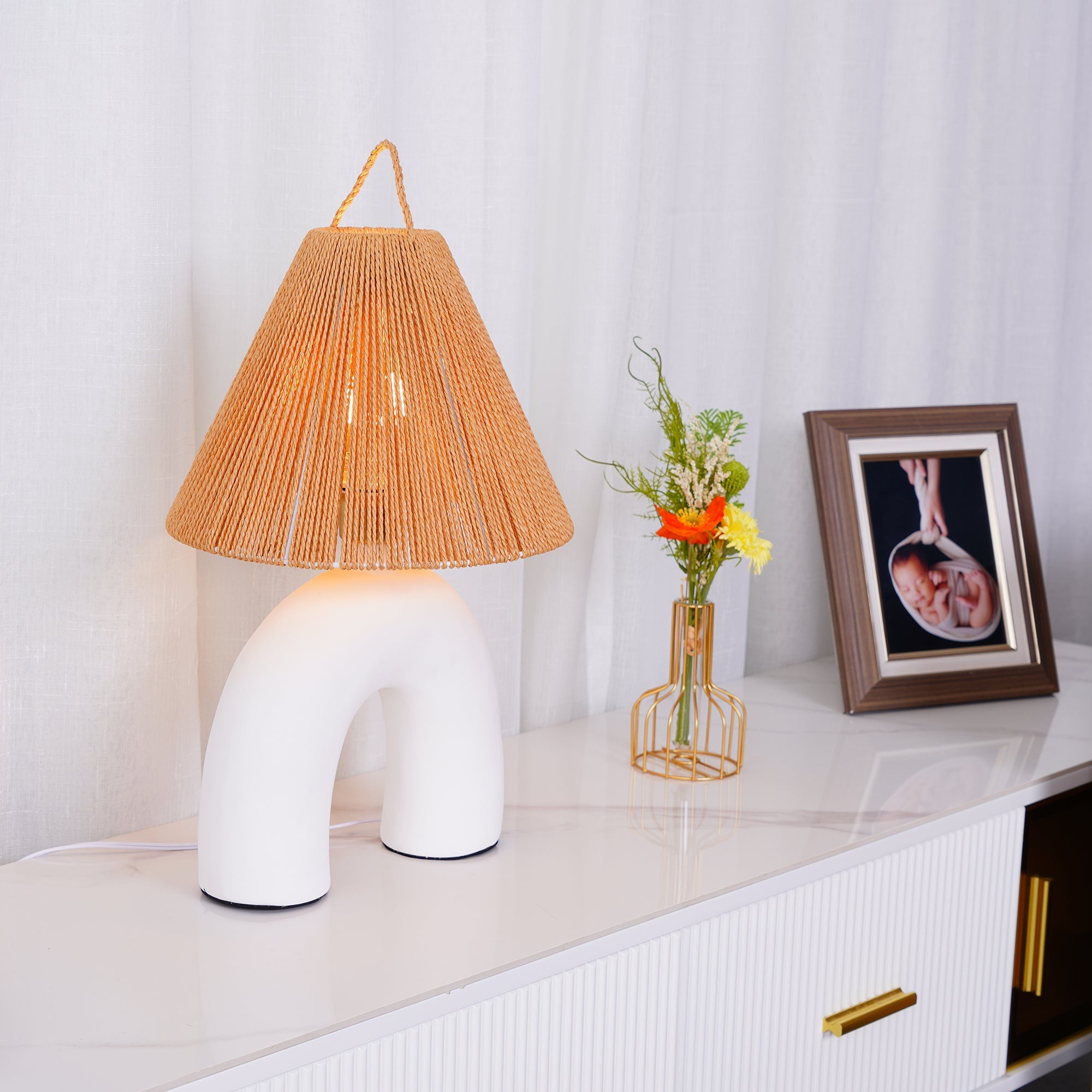 Volta Ceramic Table Light