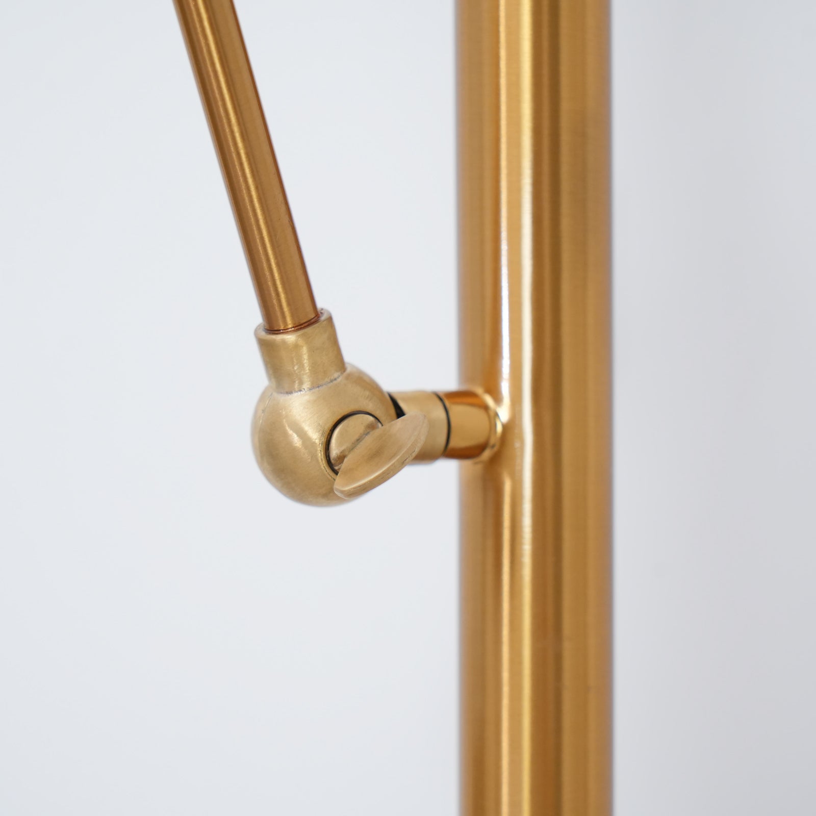With Frame Support Floor Lamp