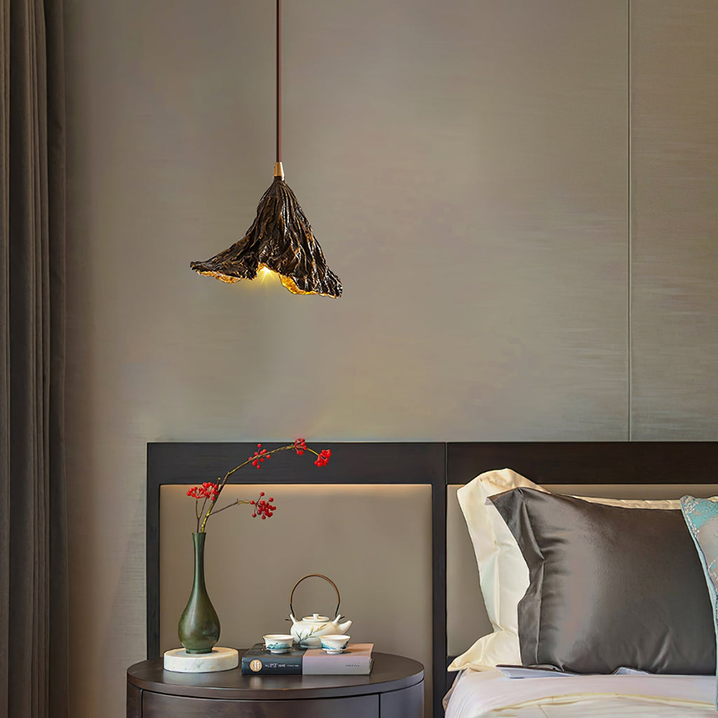 Withered Lotus Leaf Pendant Lamp