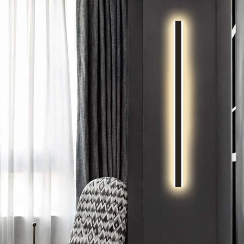 Vynn Linear Outdoor Wall Lamp