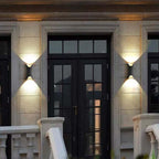 Noxel Simple Wall Sconce Black/White/Gold Courtyard