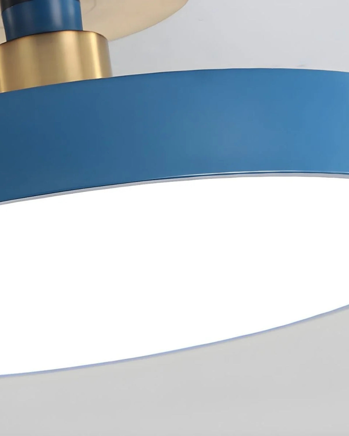 The Elegant Circle