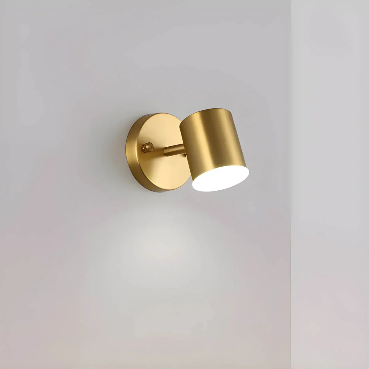 Modern LED Wall Sconce in Gold Finish – Elegance and Functionality