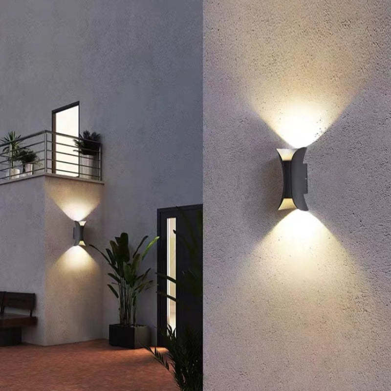 Ray Design Curved LED Outdoor Wall Light Gold/Black/White Garden/Hall Metal