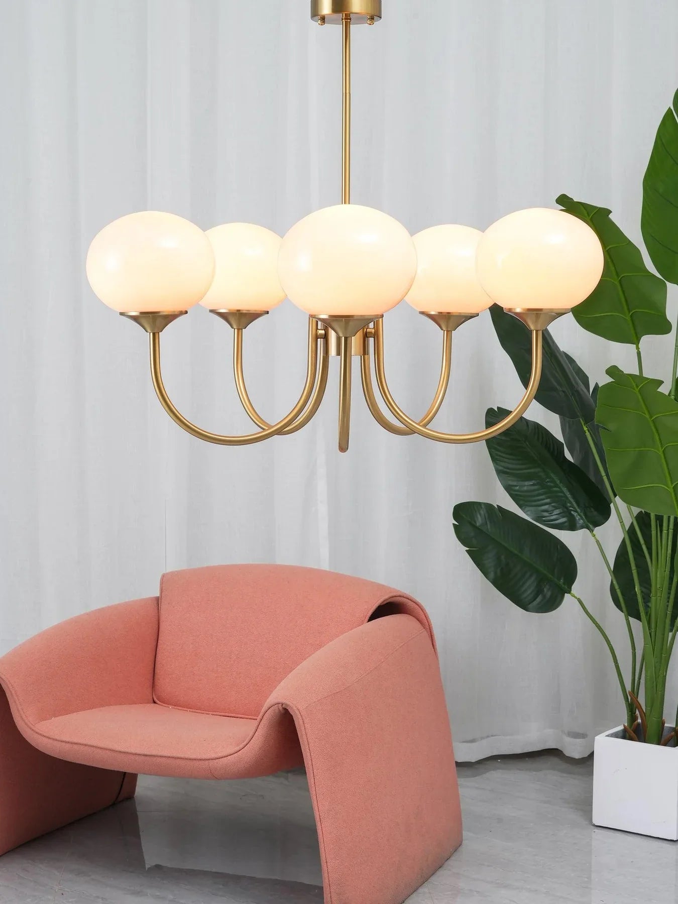 Retro glamour pendant lamp with spherical shades