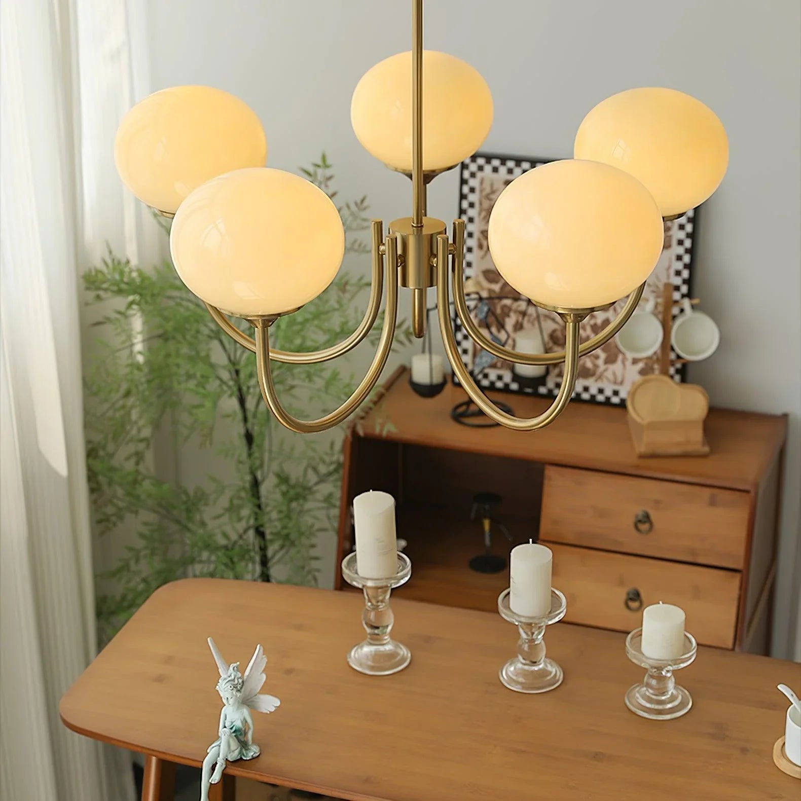 Retro glamour pendant lamp with spherical shades