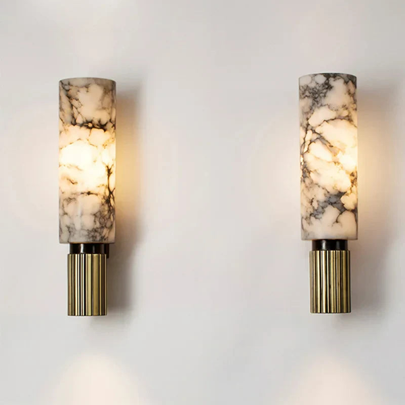 Wall Lamp with Marble Effect – Elegance and Modernity