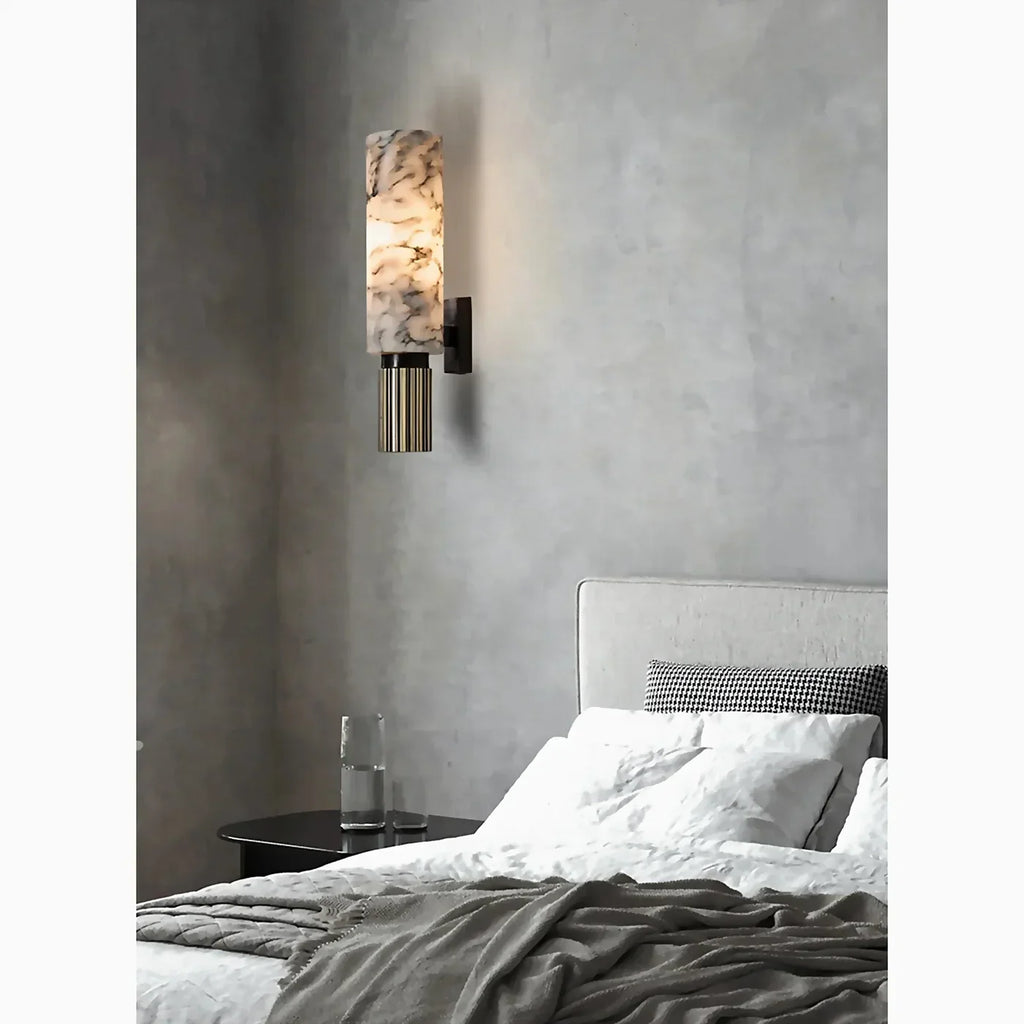 Wall Lamp with Marble Effect – Elegance and Modernity