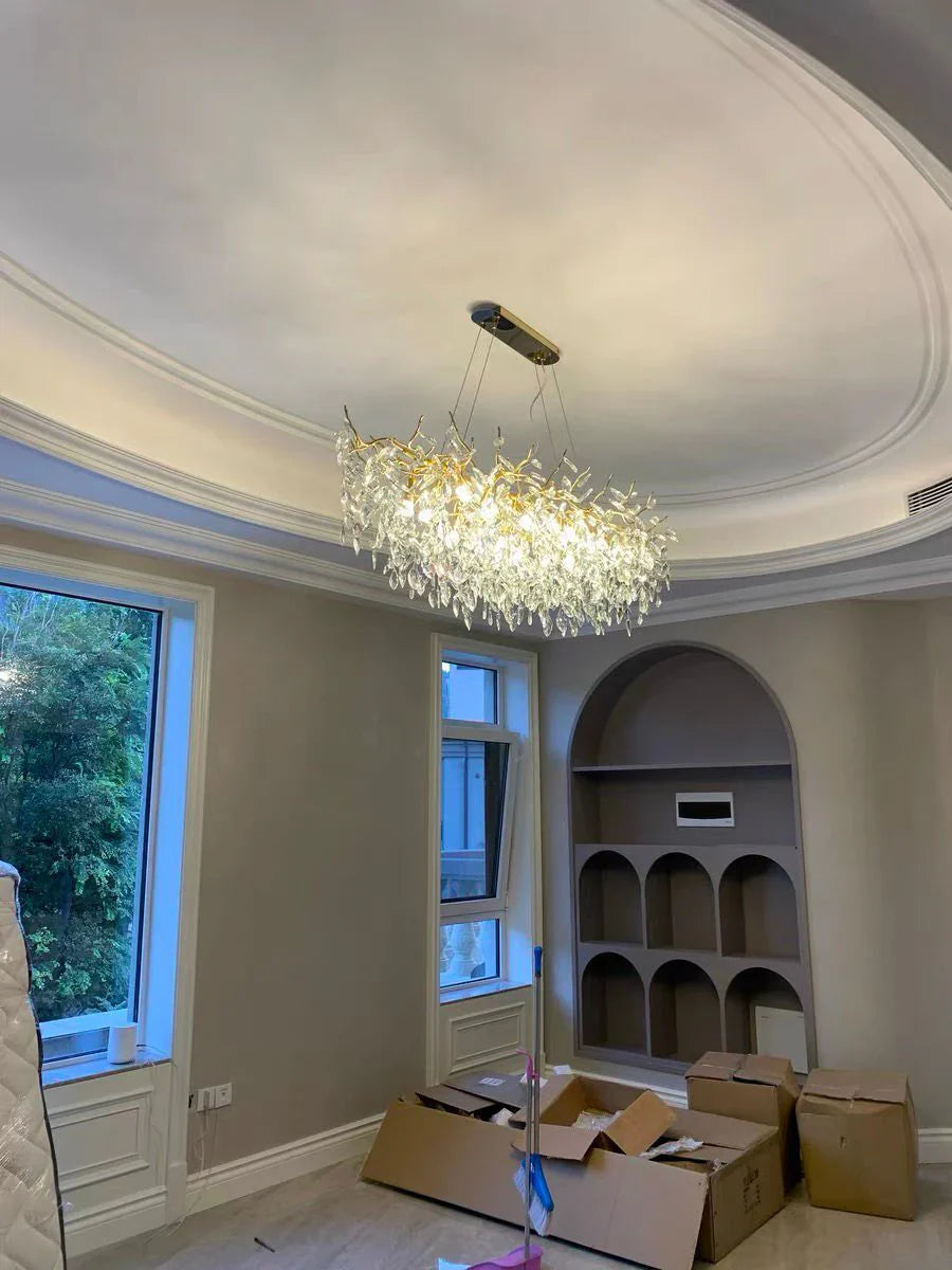 Exclusive chandelier with crystal leaves – branch effect, modern elegance