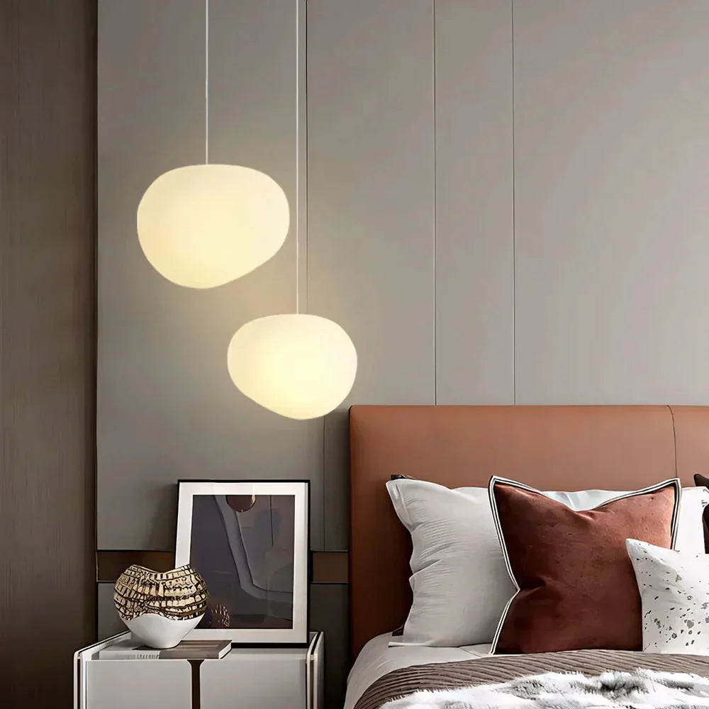 Modern pendant lamp with an organic round shape – minimalist design