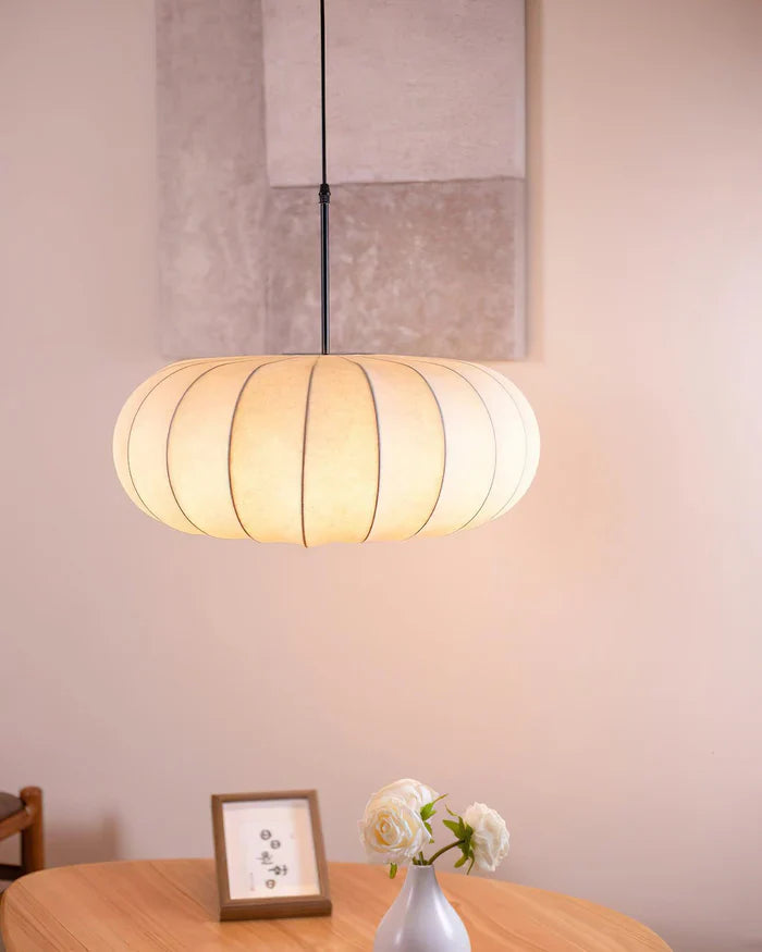 Ceiling lamp with silk shade in Japanese wabi-sabi style – oval shade with delicate ribbing