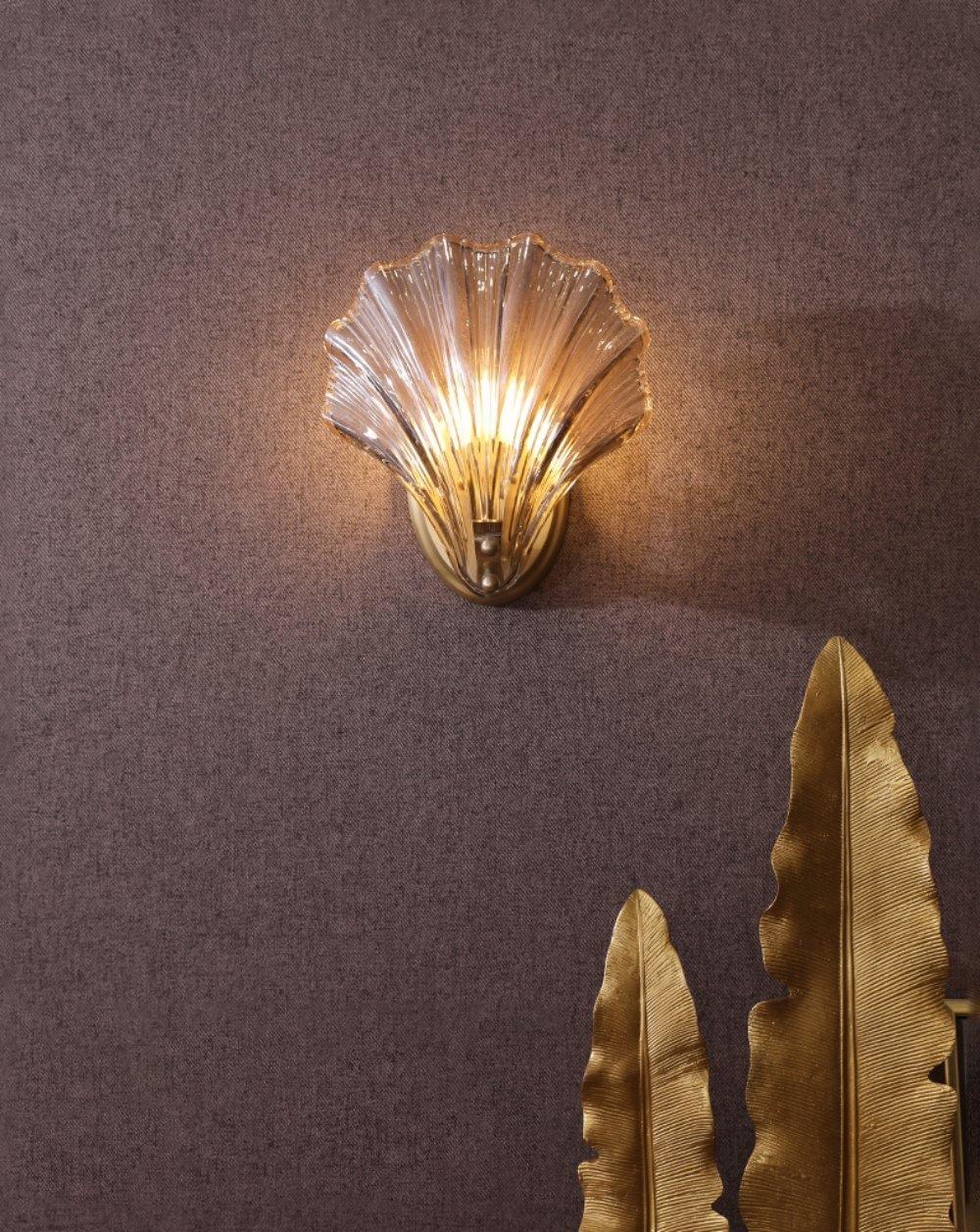 Wall Sconce LED Lamp in the Shape of a Shell