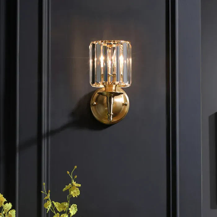 Elegant Crystal Wall Sconce in Glamour Style